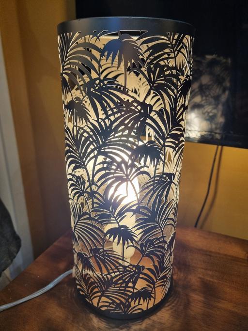 — B&Q Metal Lamp
