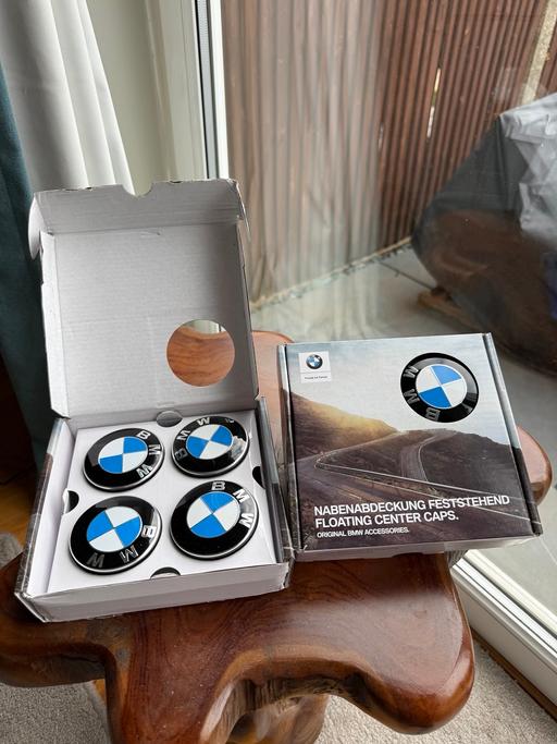  — BMW Blue & White Floating Wheel Centre Caps
