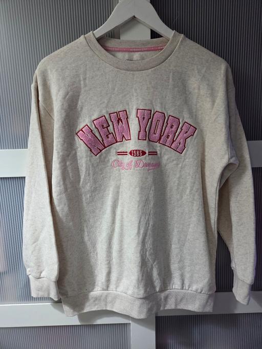  — NEW age 12-13 PRIMARK sweatshirt