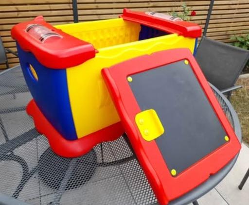  — Crayola Draw 'N Store Giant Toy Box