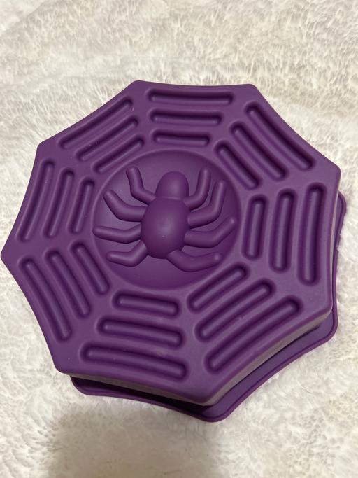  — Halloween silicone cake mould . New. M&S