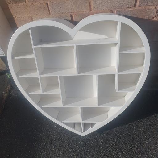  — Heart Shaped White Shelving Unit, 32 x 22 in