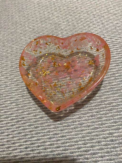  — Trinket dish