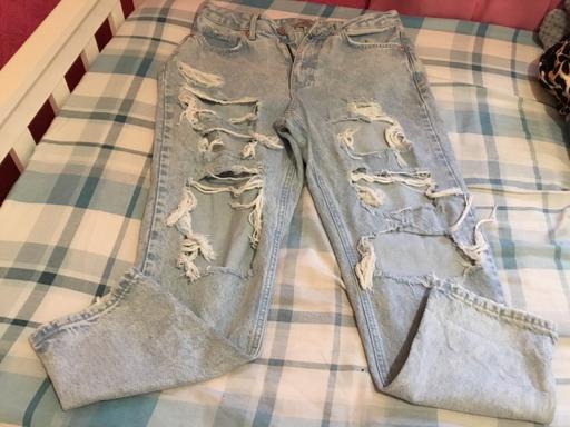 — Ladies Ripped  Jeans New Look TORI Size 10