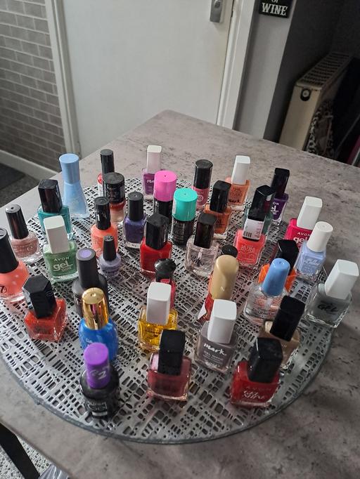  — massive nail varnish bundle