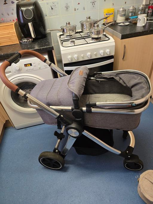  — Panorama XT Pram/Pushchair