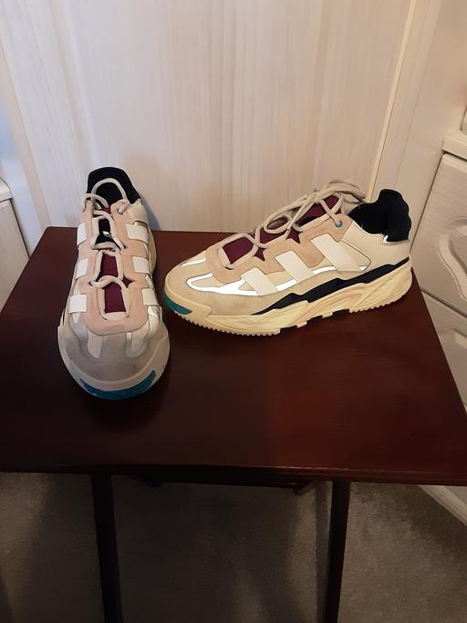  — Ladies Adidas Lightstrike Trainers