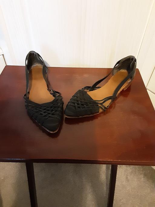  — Ladies Topshop Flat Shoes