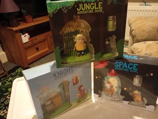  — £6 NO OFFERS KIDS TOYS LOT