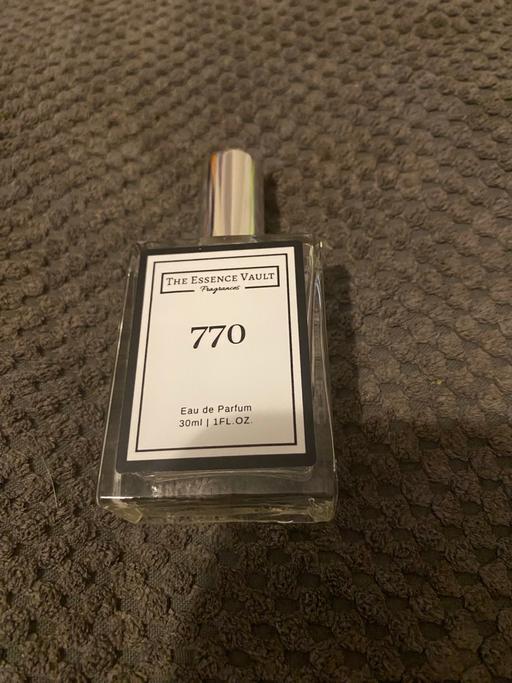  — 30ml perfume