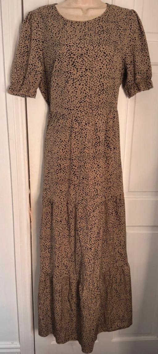  — Polka dot dress
