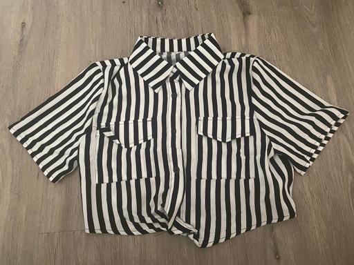  — Womens blouse
