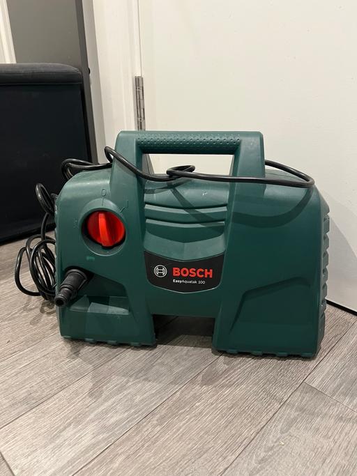 Bosch EasyAquatak 100 Pressure Washer