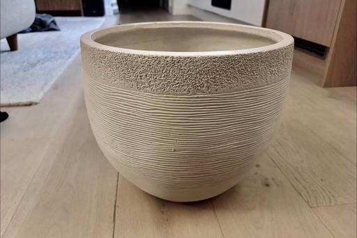  — Off White Terracotta Plant Pot