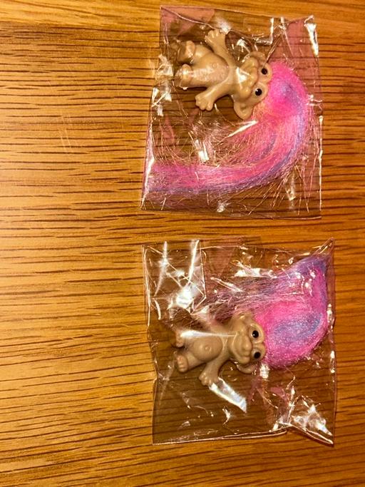  — 2 X Mini Troll Figures - Pink And Purple Hair