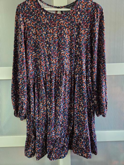  — Size 10-14 NEW LOOK casual dress