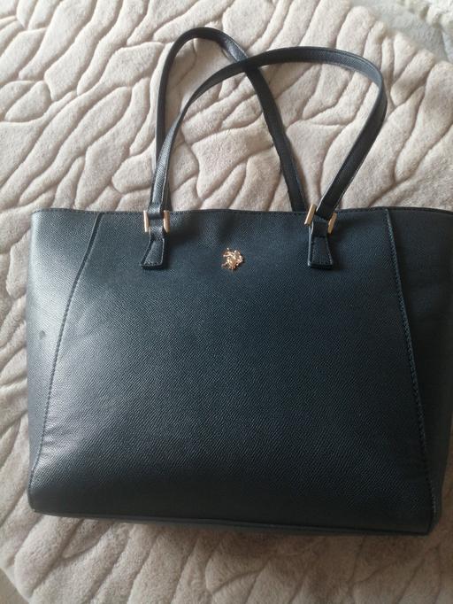  — U. S. polo Assn navy lady's bag