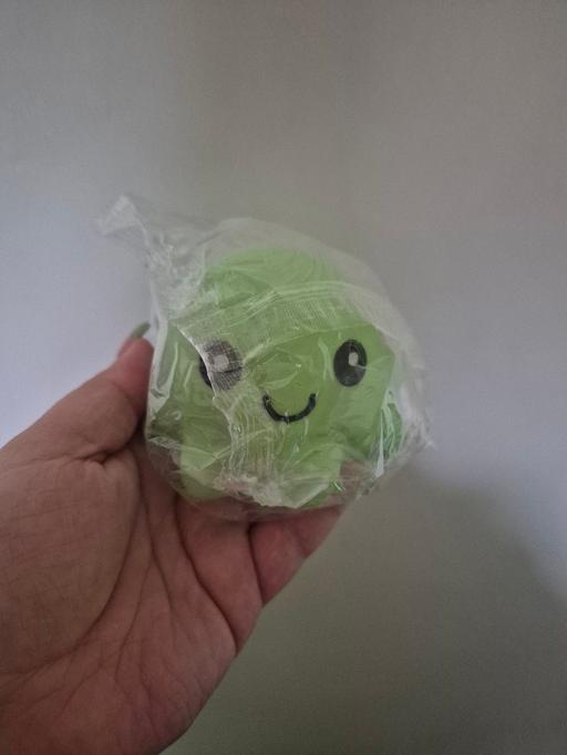  — new Green Octopus Squishy