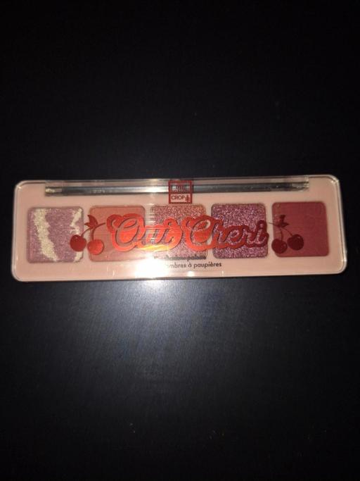  — new The Beauty Crop Eyeshadow Palette