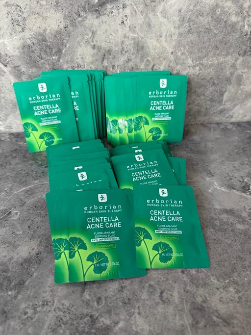  — Erborian Centella Acne Care 150pcsx1,5ml
