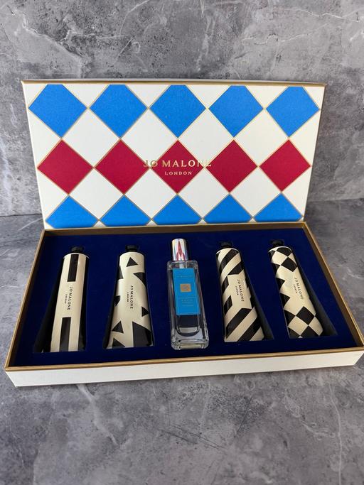  — Jo Malone hand cream4x30ml/Cologne spray 30ml