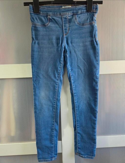  — Age 8 LEVI'S jeggings