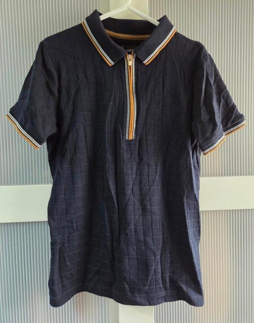  — Age 7 NEXT navy tshirt