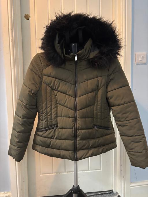  — Peacock jacket olive green puffer jacket