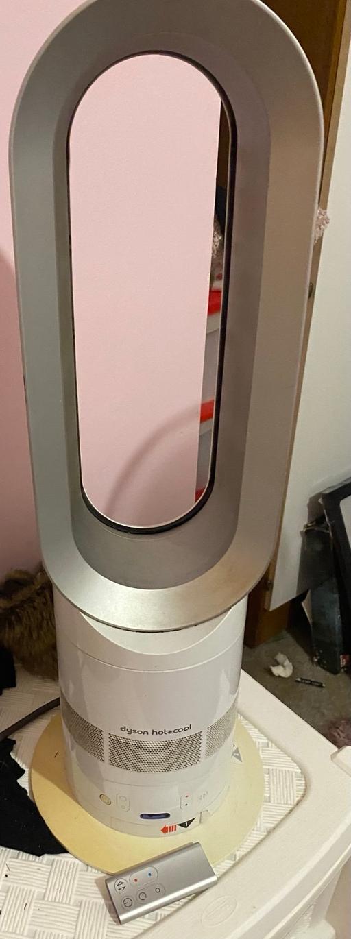  — Dyson hot and cold fan