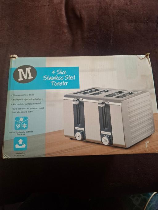 — STAINLESS STEEL TOASTER