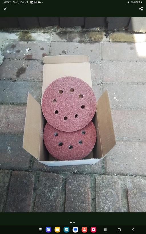  — Sanding paper