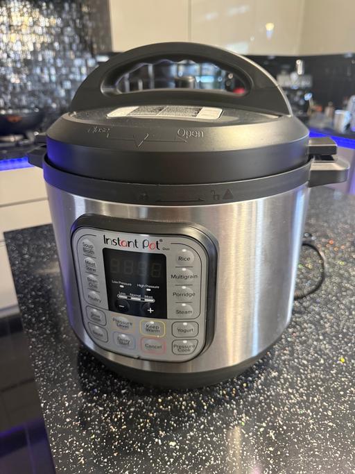  — Instant Pot Duo Pressure Cooker