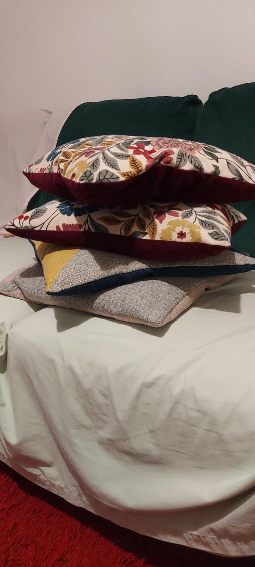  — cushions ×4
