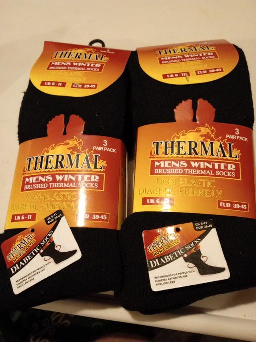  — 6 pairs of MENS THERMAL SOCKS