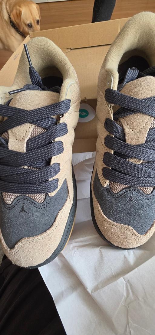  — nike jordan session uk 6