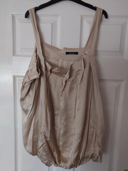  — Women's cream strap top size 20