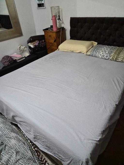  — Free king size bed with matress