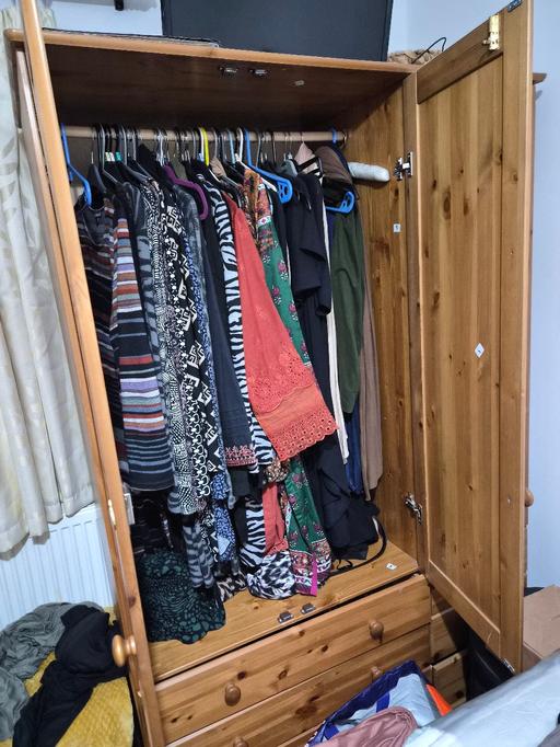  — wardrobe bedroom