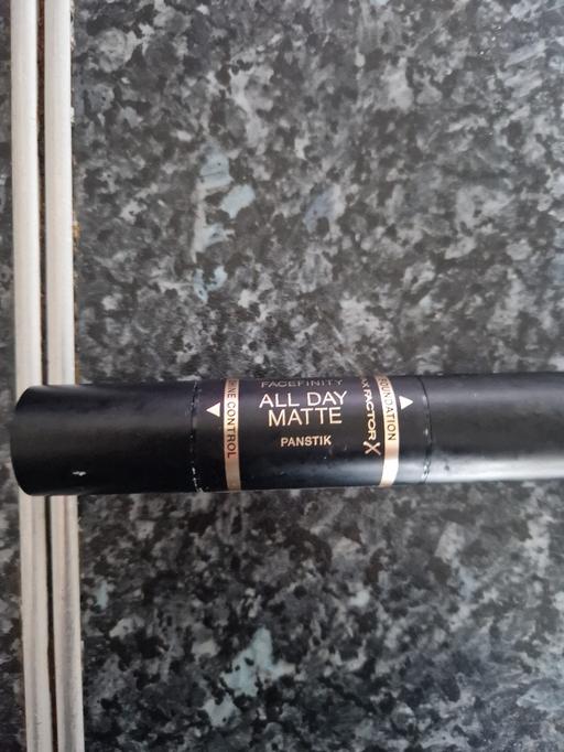  — brand new max factor foundation stick