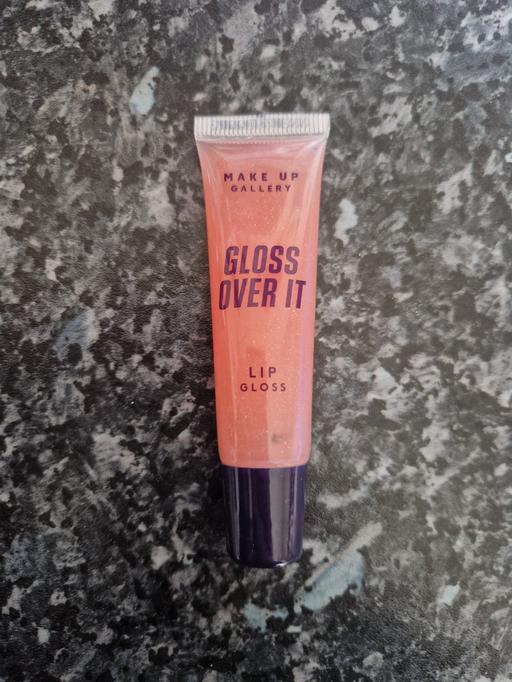  — brand new lipgloss