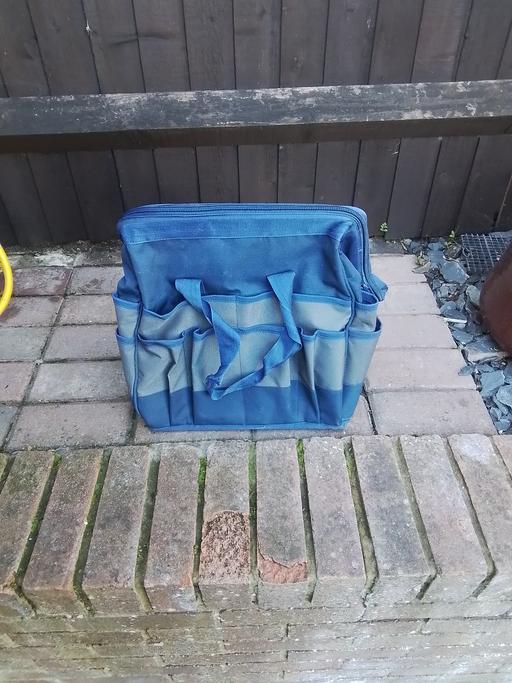  — Tool bag