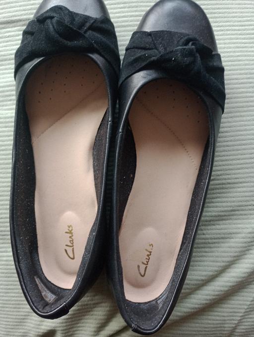  — SHOES SIZE 6