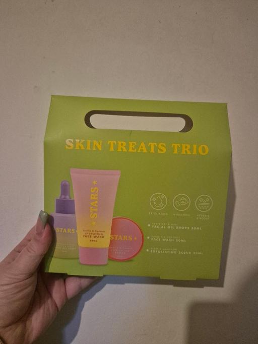  — new Skin Treats Trio