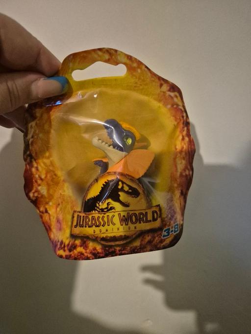  — new Jurrasic World Dinosaur