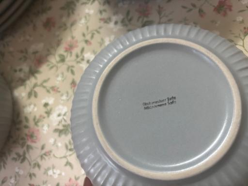  — Dinner service
