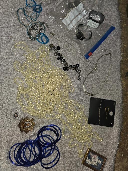  — jewellery joblot