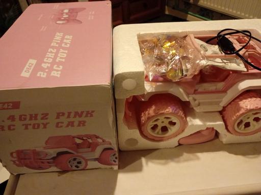  — Girls REMOTE CONTROL CAR SET