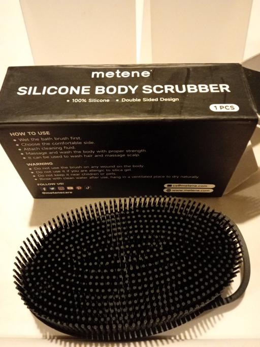 — brand new SILICONE BODY SCRUBBER