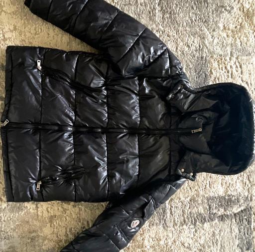  — Black moncler maya  mens medium