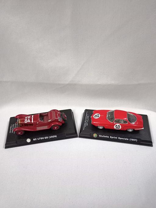  — PAIR OF METRO DIECAST SCALE 1:43 MODELS.